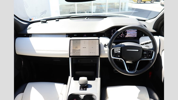 2024 認定中古車 Land Rover Discovery Sport オストゥーニパールホワイト P250（ガソリン） 標準ホイール DYNAMIC SE