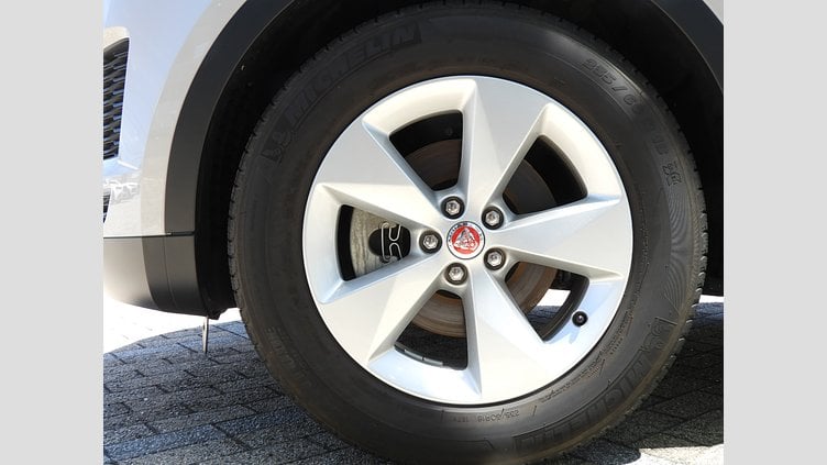 2019 認定中古車 Jaguar E-Pace ボラスコグレー D180 オートマチック全輪駆動 S