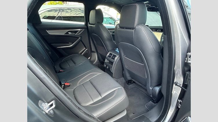 2023 認定中古車 Jaguar F-Pace アイガーグレイ P250 AWD（オートマチック） R-DYNAMIC SE