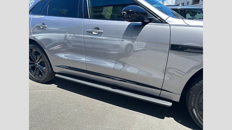2023 認定中古車 Jaguar F-Pace アイガーグレイ P250 AWD（オートマチック） R-DYNAMIC SE