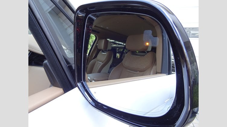 2023 認定中古車 Land Rover Range Rover アイシーホワイト - グロスフィニッシュ P530 AWD（AT） ロングホイールベース SV