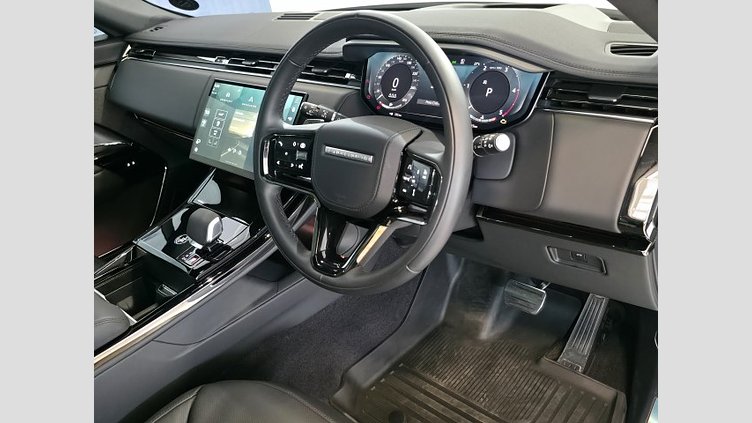 2024 Approved Land Rover Range Rover Velar Fuji White The 2023 Land Rover Range Rover Velar 3.0D Dynamic HSE (D300) is a luxurious SUV with a 3.0-liter diesel engine producing 300 horsepower.   Rover Range Rover Velar  3.0D Dynamic HSE (D300)