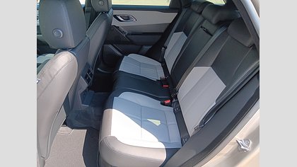 Range Rover Velar 12