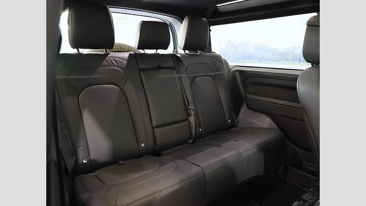 2025 New Land Rover Defender 90 Byron Blue Accompanied with the balance of the 5 year/ 100 000 km plan. FULL SERVICE HISTORY. The 2025 Defender 90 D250 S ) is the ultimate blend of rugged power and luxury. Equipped with a 183 kW, it offers impressive performance both on and off the road.  Land Rover Defender 90 D250 S