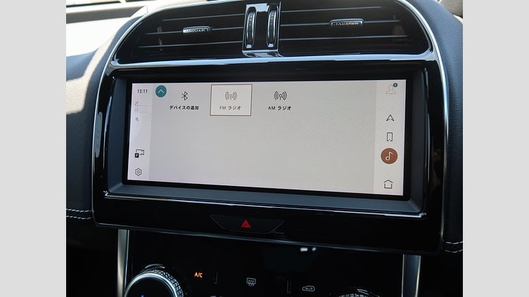 2020 認定中古車 Jaguar XE サントリーニブラック D200 AWD（オートマチック）MHEV 4 door Saloon R-DYNAMIC S
