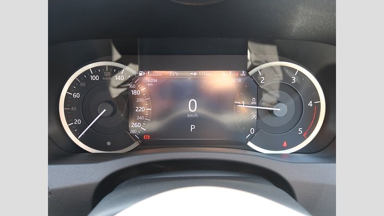 2020 認定中古車 Jaguar XE サントリーニブラック D200 AWD（オートマチック）MHEV 4 door Saloon R-DYNAMIC S
