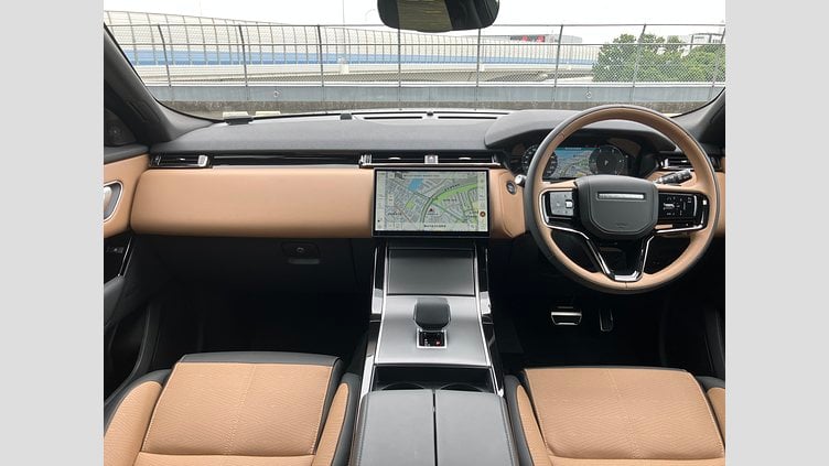 2024 認定中古車 Land Rover Range Rover Velar サントリーニブラック D200マイルドハイブリッド（ディーゼル） スタンダードホイールベース Dynamic HSE