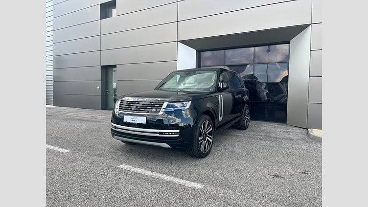 2025 SKLADOVÉ VOZIDLÁ Land Rover Range Rover Čierna Santorini P530 AWD SWB Autobiography