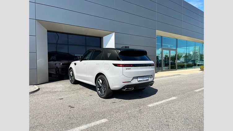 2025 SKLADOVÉ VOZIDLÁ Land Rover Range Rover Sport Sivá Borasco P460e PHEV AWD  Dynamic SE