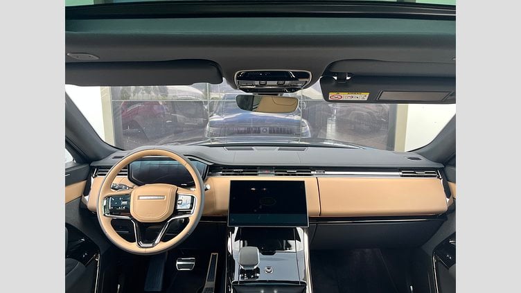 2025 SKLADOVÉ VOZIDLÁ Land Rover Range Rover Sport Čierna Santorini D300 MHEV AWD  Dynamic SE