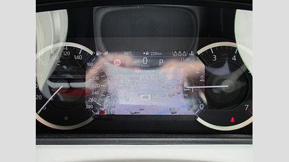 Range Rover Velar 31