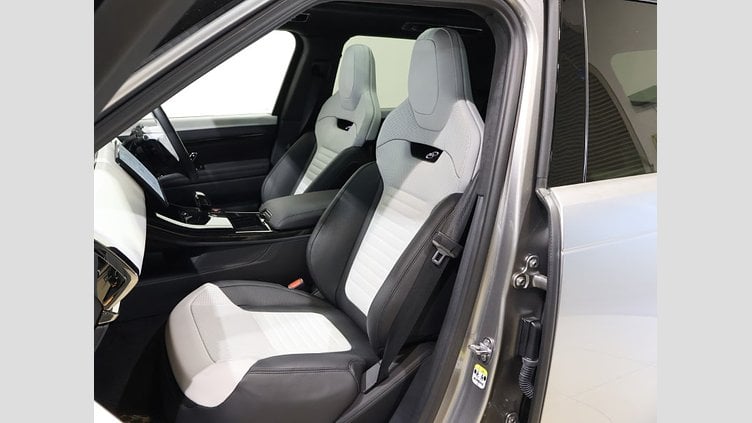 2024 認定中古車 Land Rover Range Rover Sport フラックスシルバー - グロスフィニッシュ P635マイルドハイブリッド スタンダードホイールベース SV EDITION ONE