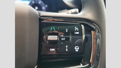 Range Rover Evoque 24