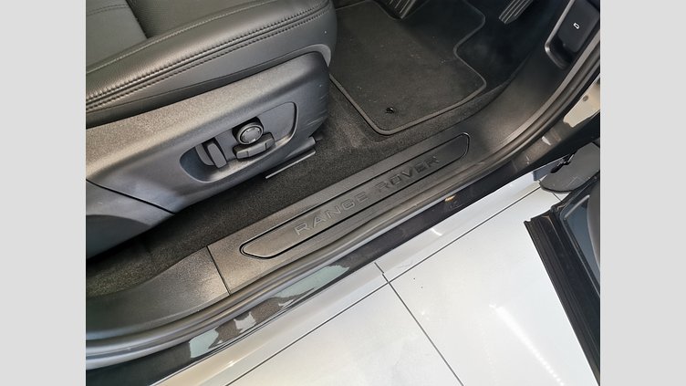 2024 認定中古車 Land Rover Range Rover Evoque カルパチアングレイ D200マイルドハイブリッド（ディーゼル） スタンダードホイールベース S