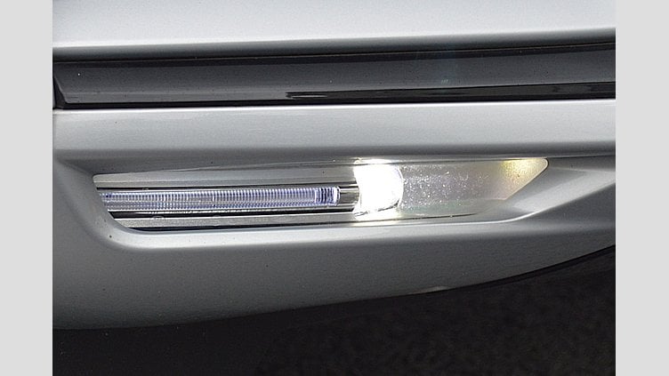 2022 認定中古車 Jaguar F-Pace ハクバシルバー D204 AWD（オートマチック）MHEV R-DYNAMIC SE