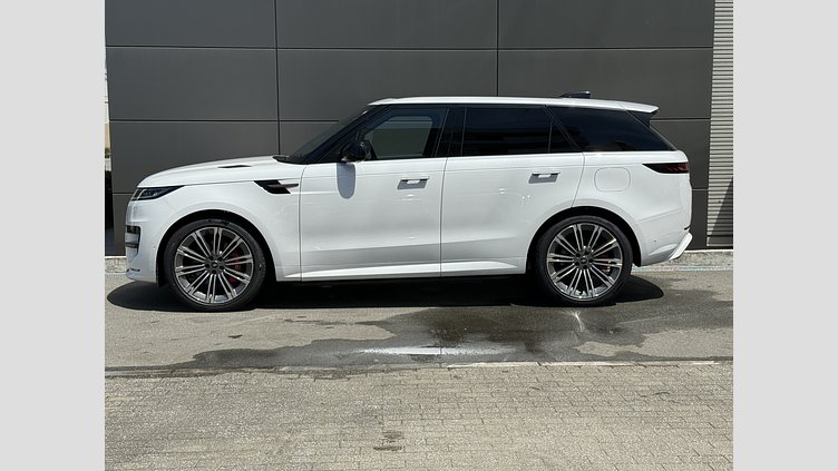 2024 認定中古車 Land Rover Range Rover Sport オストゥーニパールホワイト P550eプラグインハイブリッド（ガソリン） スタンダードホイールベース Dynamic SE
