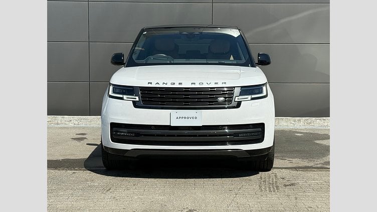 2024 認定中古車 Land Rover Range Rover オストゥーニパールホワイト（お取り扱いの有無については正規ディーラーにお問い合わせください） D300 AWD MHEV（AT） スタンダードホイールベース Autobiography