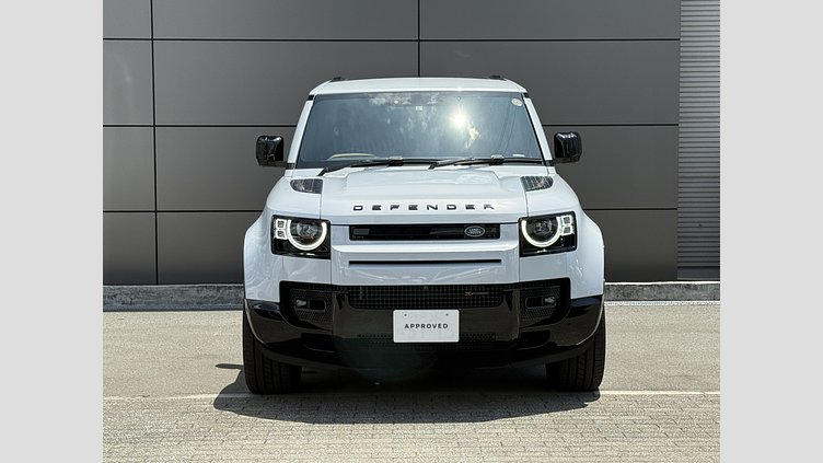 2023 認定中古車 Land Rover Defender 110 ユーロンホワイト D300 AWD（AT） X-DYNAMIC HSE
