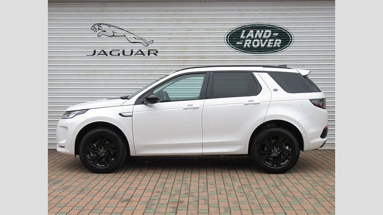 2024 認定中古車 Land Rover Discovery Sport オストゥーニパールホワイト D200マイルドハイブリッド（ディーゼル） 標準ホイール S