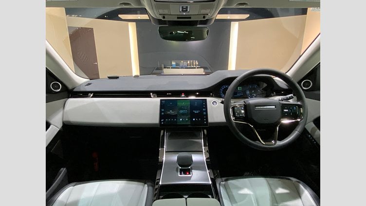 2024 認定中古車 Land Rover Range Rover Evoque オストゥーニパールホワイト D200マイルドハイブリッド（ディーゼル） スタンダードホイールベース DYNAMIC SE