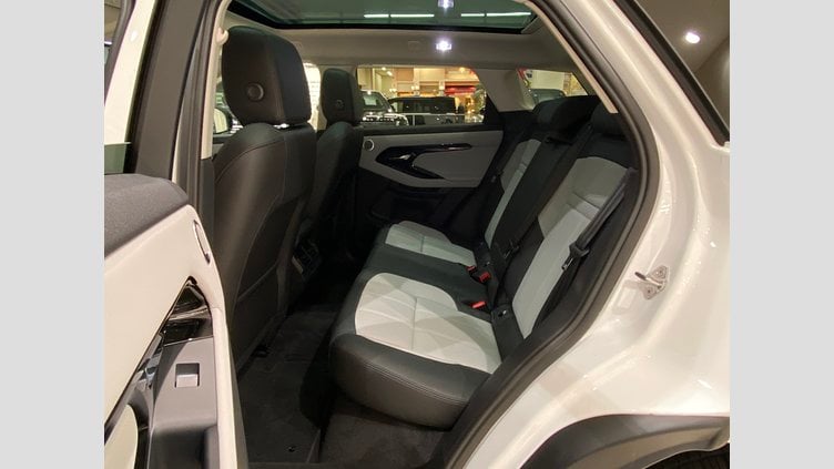 2024 認定中古車 Land Rover Range Rover Evoque オストゥーニパールホワイト D200マイルドハイブリッド（ディーゼル） スタンダードホイールベース DYNAMIC SE