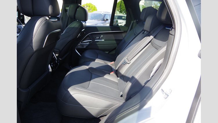 2024 認定中古車 Land Rover Range Rover ハクバシルバー D300 AWD MHEV（AT） スタンダードホイールベース Autobiography