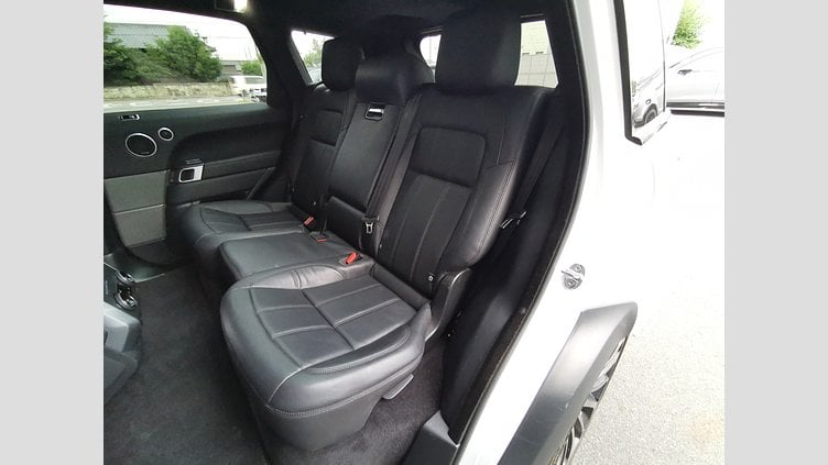2019 認定中古車 Land Rover Range Rover Sport フジホワイト 3.0リッターTDV6ディーゼル（258 PS） SE