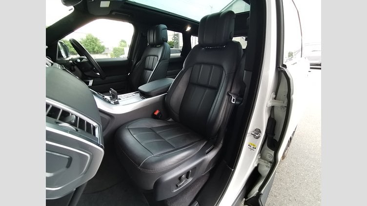 2019 認定中古車 Land Rover Range Rover Sport フジホワイト 3.0リッターTDV6ディーゼル（258 PS） SE