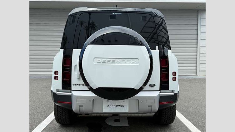 2023 認定中古車 Land Rover Defender 110 フジホワイト D300 AWD（AT） S