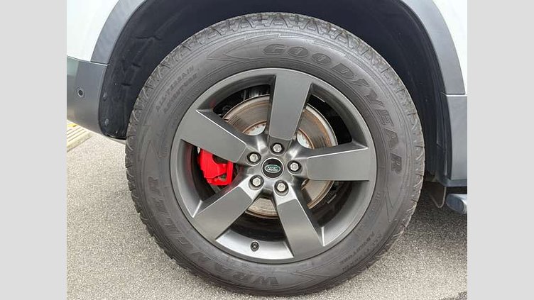 2023 認定中古車 Land Rover Defender 110 フジホワイト D300 AWD（AT） S