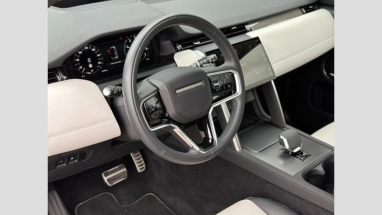 2024 APPROVED Land Rover Discovery Sport Silicon Silver P300e Petrol Plug-in Hybrid Standard Wheelbase Dynamic HSE