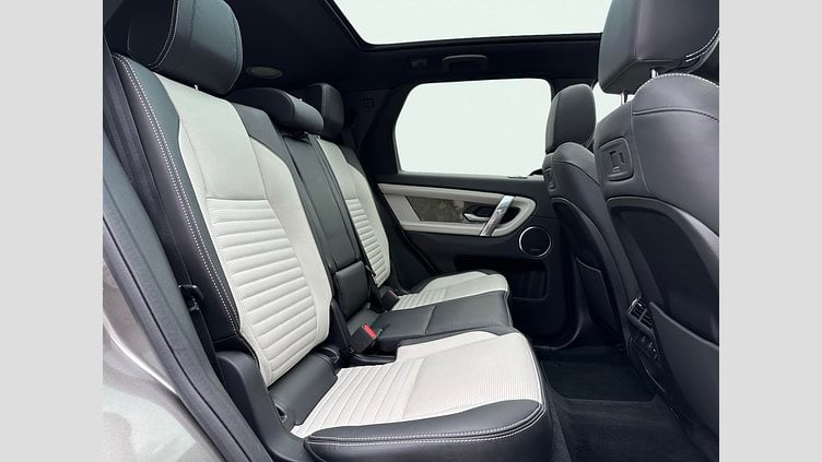 2024 APPROVED Land Rover Discovery Sport Silicon Silver P300e Petrol Plug-in Hybrid Standard Wheelbase Dynamic HSE