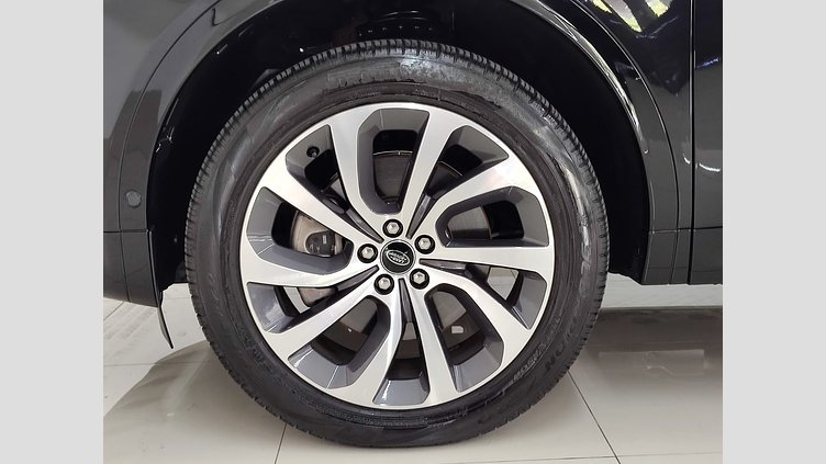 2024 Approved Land Rover Discovery Sport Preto Santorini AUTOMATICO SE R-DYNAMIC 