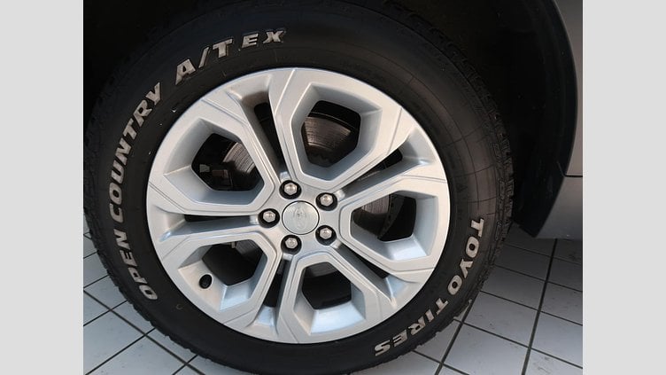 2019 認定中古車 Land Rover Discovery Sport フジホワイト D180 AWD（オートマチック） 標準ホイールベース ディスカバリー スポーツ S