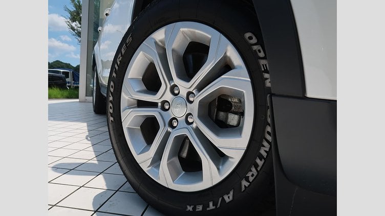 2019 認定中古車 Land Rover Discovery Sport フジホワイト D180 AWD（オートマチック） 標準ホイールベース ディスカバリー スポーツ S