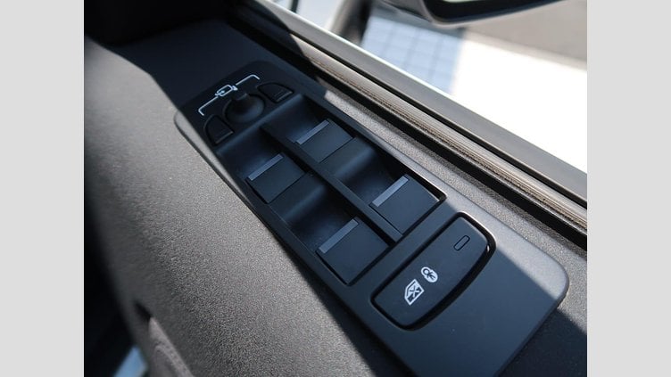 2019 認定中古車 Land Rover Discovery Sport フジホワイト D180 AWD（オートマチック） 標準ホイールベース ディスカバリー スポーツ S
