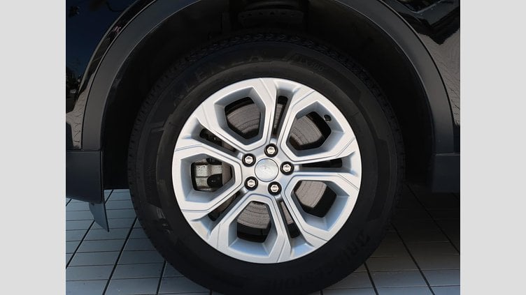 2019 認定中古車 Land Rover Discovery Sport ナルヴィックブラック D180 AWD（オートマチック） 標準ホイールベース ディスカバリー スポーツ S