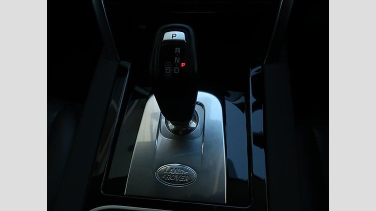 2019 認定中古車 Land Rover Discovery Sport ナルヴィックブラック D180 AWD（オートマチック） 標準ホイールベース ディスカバリー スポーツ S