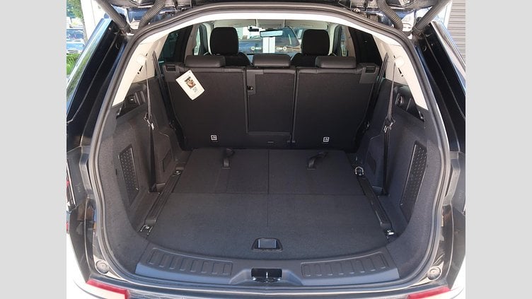 2019 認定中古車 Land Rover Discovery Sport ナルヴィックブラック D180 AWD（オートマチック） 標準ホイールベース ディスカバリー スポーツ S