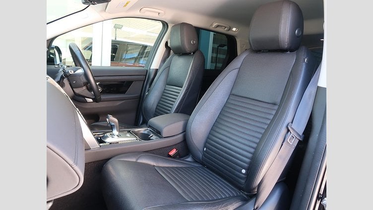 2019 認定中古車 Land Rover Discovery Sport ナルヴィックブラック D180 AWD（オートマチック） 標準ホイールベース ディスカバリー スポーツ S