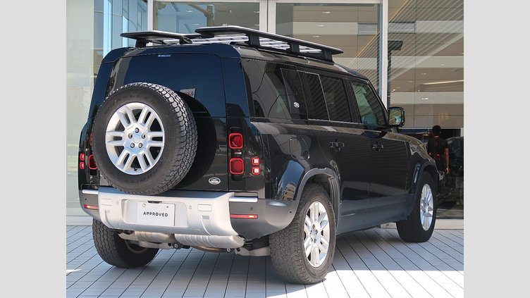 2022 認定中古車 Land Rover Defender 110 サントリーニブラック D300 AWD（AT） S