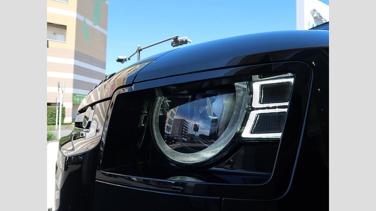 2022 認定中古車 Land Rover Defender 110 サントリーニブラック D300 AWD（AT） S