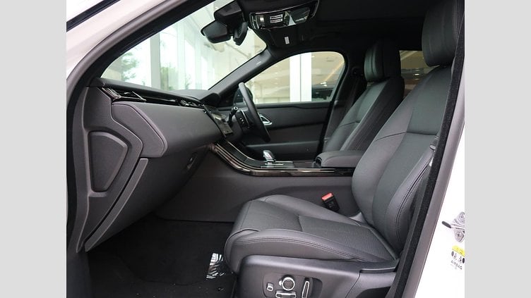 2024 認定中古車 Land Rover Range Rover Velar フジホワイト P400eプラグインハイブリッド（ガソリン） スタンダードホイールベース Dynamic HSE