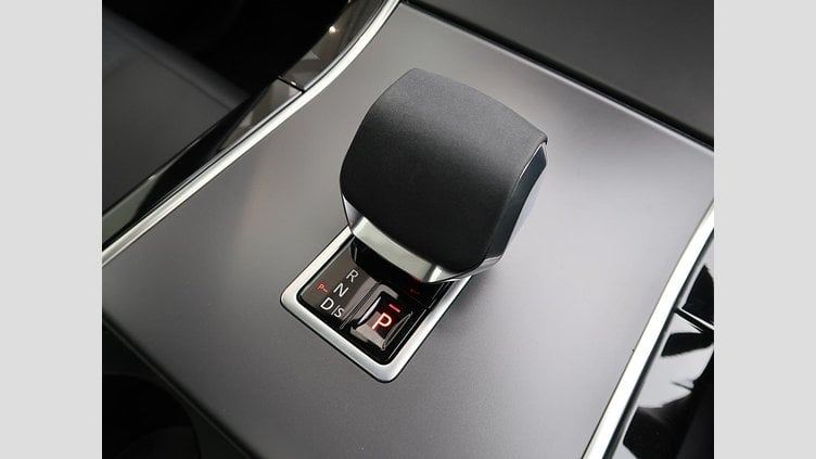 2024 認定中古車 Land Rover Range Rover Velar フジホワイト P400eプラグインハイブリッド（ガソリン） スタンダードホイールベース Dynamic HSE