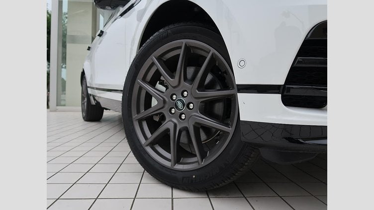 2024 認定中古車 Land Rover Range Rover Velar フジホワイト P400eプラグインハイブリッド（ガソリン） スタンダードホイールベース Dynamic HSE