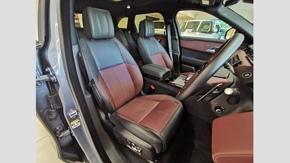 Range Rover Velar 17
