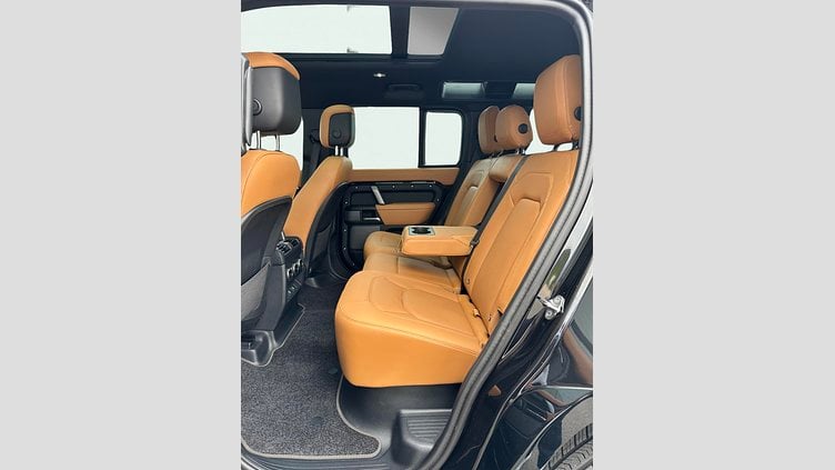 2024 Approved Land Rover Defender 110 Santorini Black P525 AWD AUTOMATIC V8