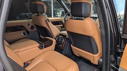 Range Rover 20
