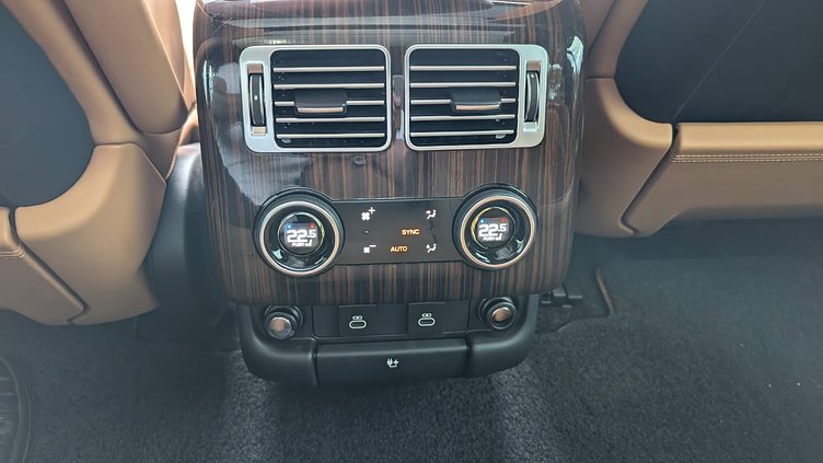 2021 Вживаний Land Rover Range Rover Santorini Black 3.0 litre i6D​ Autobiography