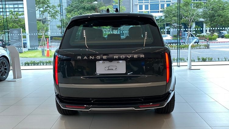 2025 新車 Land Rover Range Rover (1DV) Belgravia Green 貝爾格拉維亞綠 P400 汽油 (輕油電混合) 長軸距 HSE